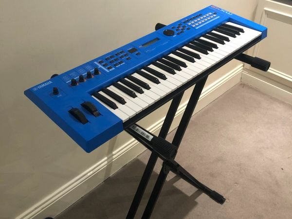 Yamaha MX49 Keyboard Synthesizer - Blue