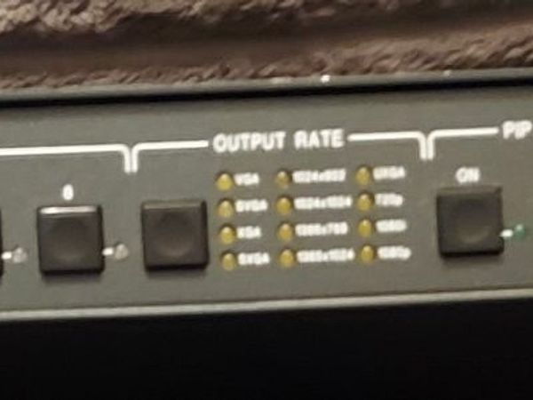 Extron IN1508 Scaling Presentation Switcher
