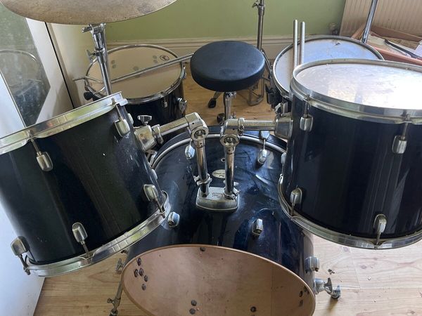 Pearl Drum kit