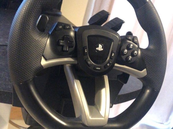 HORI racing wheel apex for PlayStation and PC