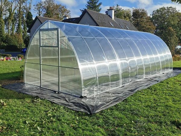 Polycarbonate Greenhouse's Installed Nationwide