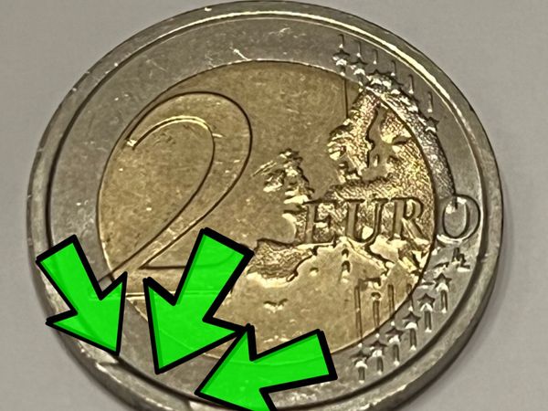 Seriously Error 2 euro coins like 90% new
