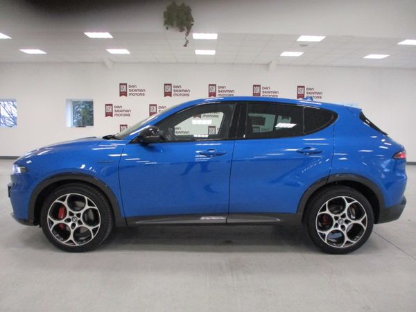 Alfa Romeo Tonale SUV, Petrol Hybrid, 2025, Blue