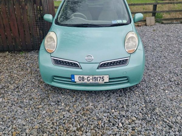Nissan micra/march Automatic 👉very low km's