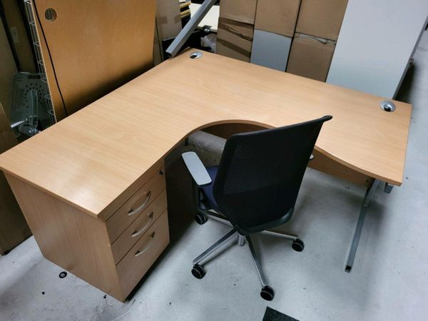 Excellent Quality Office Sets.