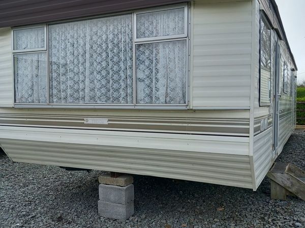 TUDOR PROFILE 35X12 3 BED DELUXE