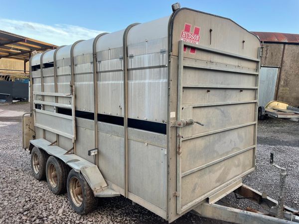 Hudson 12ft x 6ft Tri axle cattle trailer