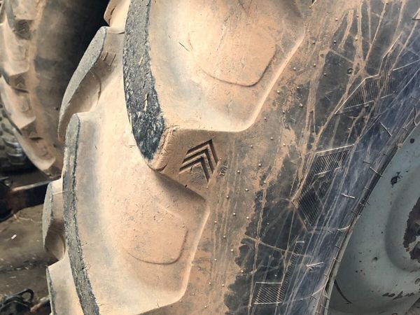 Tractor tyres 520 85 R38