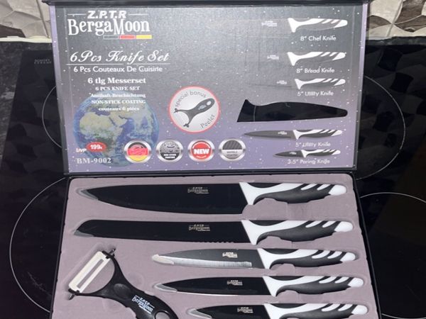 berga moon knife sets avalible