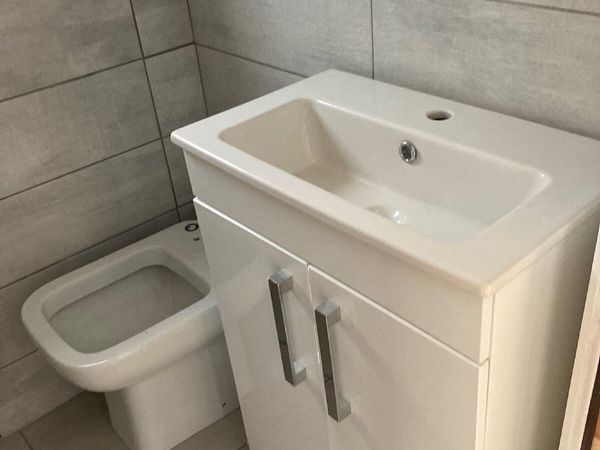 Bathroom Basin Unit