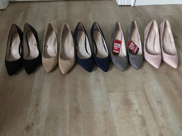 Ladies shoes size 3…. 5 pairs in total