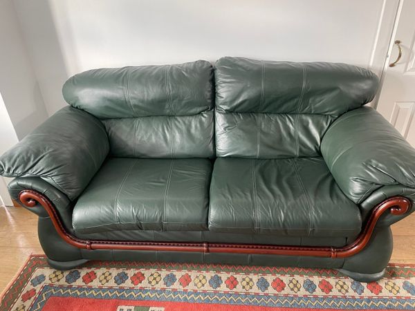 Three-seater leather sofa