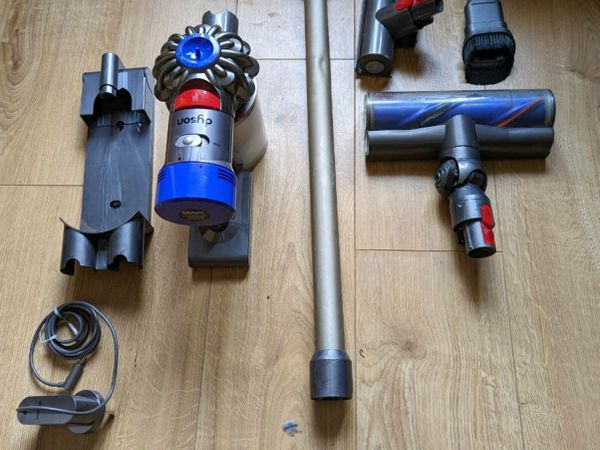 Dyson V8 Absolute (faulty)