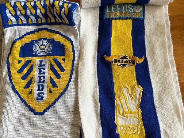 Leeds Utd Football Club. Vintage Scarves