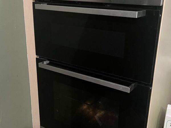 Indesit double oven