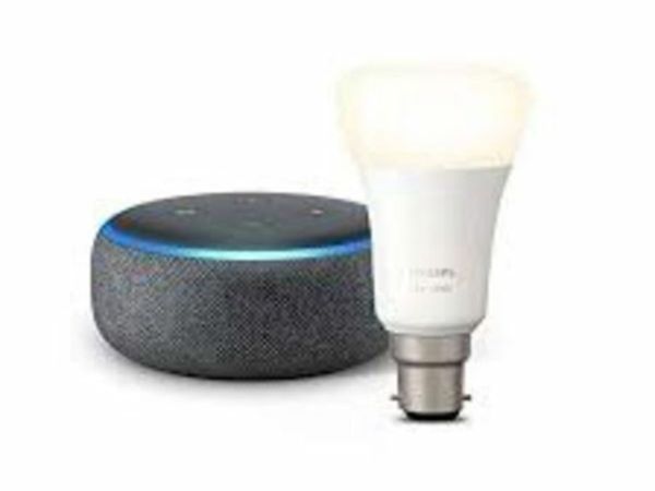 BRAND NEW Echo Home Bundle - Echo Dot + Smart Bulb