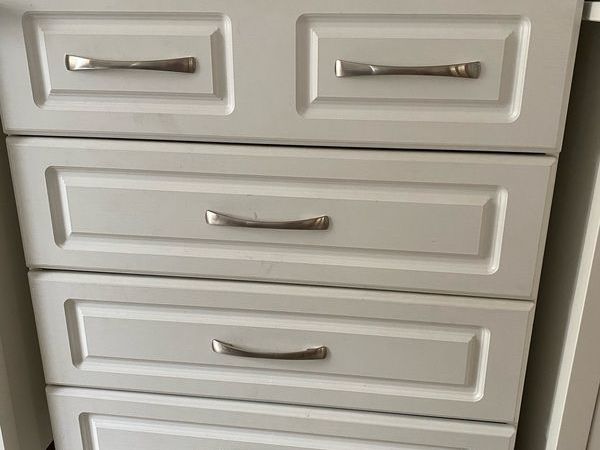 Chest of drawers for sale