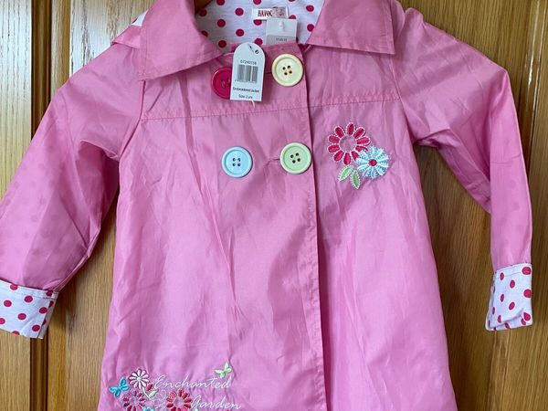 Girl’s Pink Pretty Garden Raincoat | Size 2 years