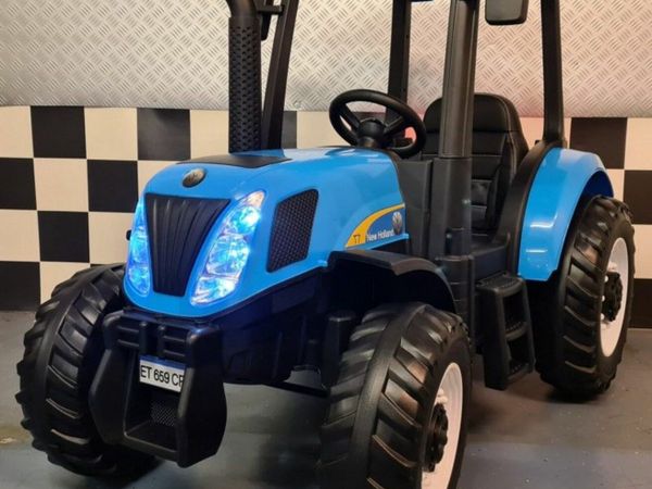 Electric kids tractor New Holland - FREE DELIVERY