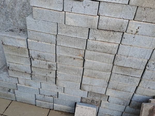 Tobermore coblelock bricks