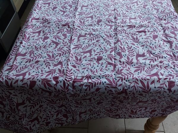 Large vinyl table cloth