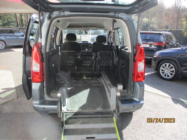 Peugeot Partner Wheel Chair Accessible Vehicle 1.