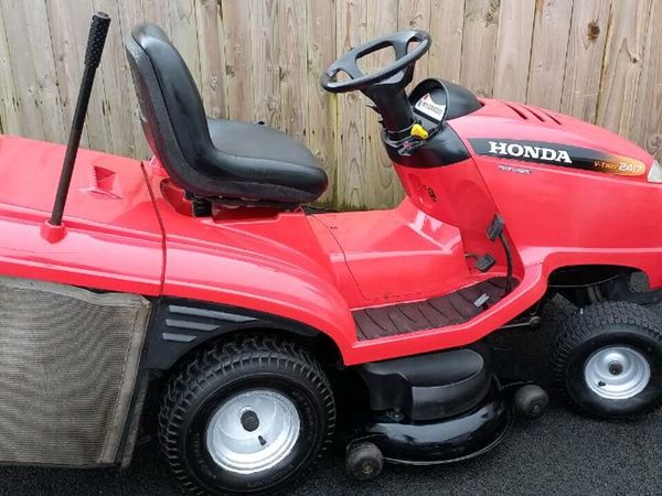 Honda 2417 tractor lawnmower