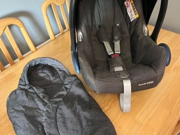 maxi cosy baby car seat