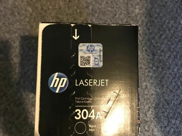 HP 304A Black LaserJet Toner Cartridge CC530A