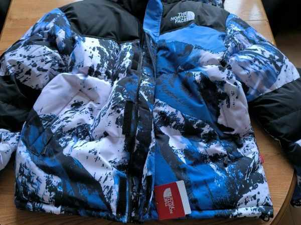 Northface puffer jacket. Size L. New with tags