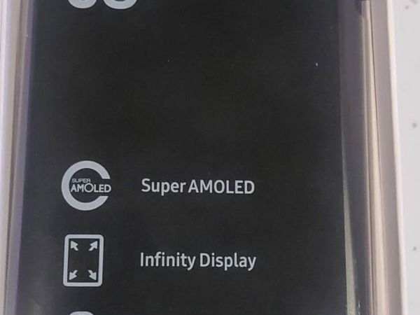 Brand new Samsung J8 Phone