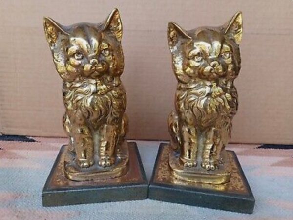 Solid brass cats bookends