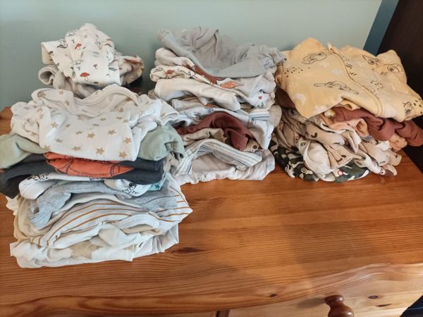 Baby clothes  bundle 0-3