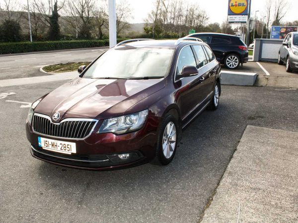 Skoda Superb Estate, Diesel, 2015, Red