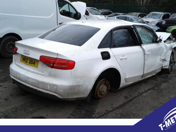 Audi A4, 2013 BREAKING FOR PARTS
