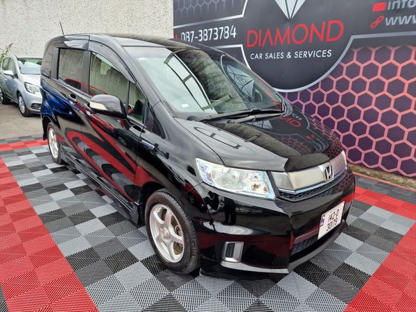 Honda Freed MPV, Petrol Hybrid, 2014, Black