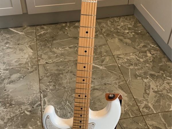 Left handed Fender Stratocaster