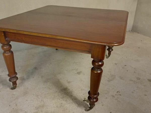 William IV mahogany table