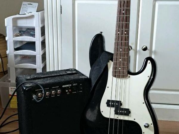 Bass guitar and amp