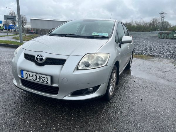 Toyota Auris Automatic NCT 03/24 ONLY 127,000kms