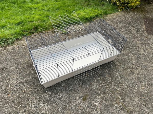Easy 100 Rabbit Guinea Pig Cage Excellent Shape