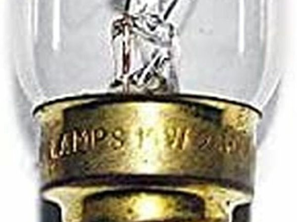 Universal Fridge Freezer Lamp: 15W E14 T22