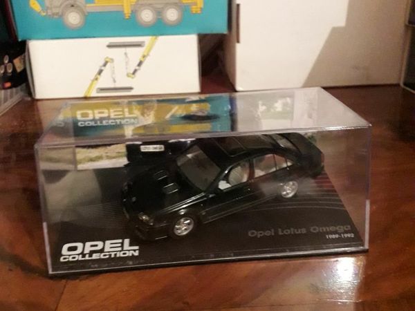 Corgi Opel Omega Lotus