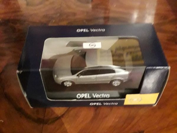 Corgi Opel Vectra