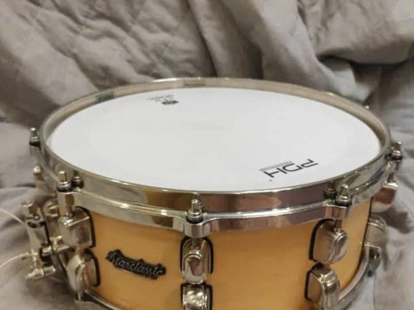Tama Starclassic Maple 14" / 5.5" snare drum