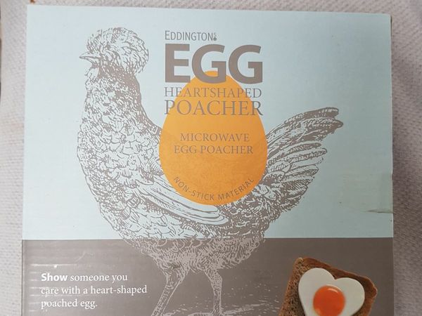 Free Egg poacher, heart shaped, microwave