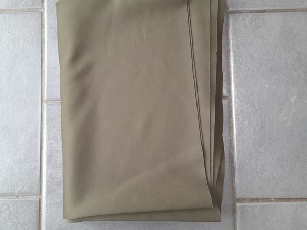 1.5m Khaki Green Stretch Fabric