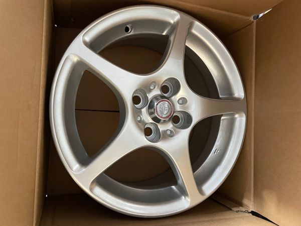 Toyota Alloy Wheels 15”