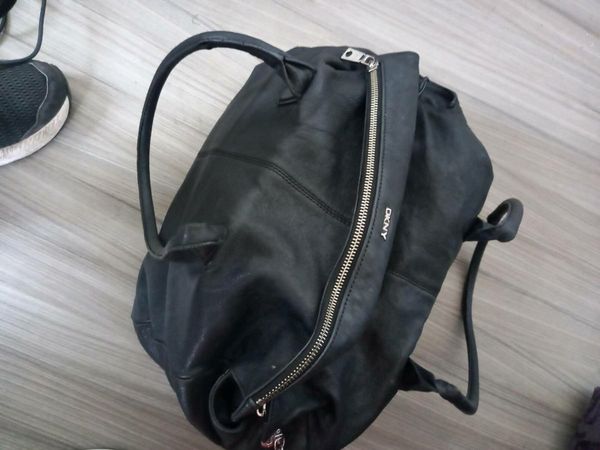 Black dkny handbag