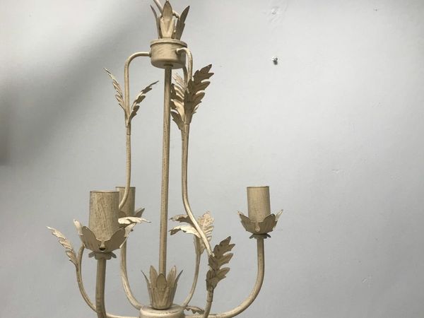 Vintage style pendant light